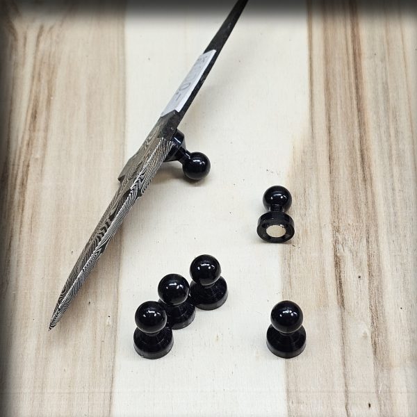 Kniv-magnet sort